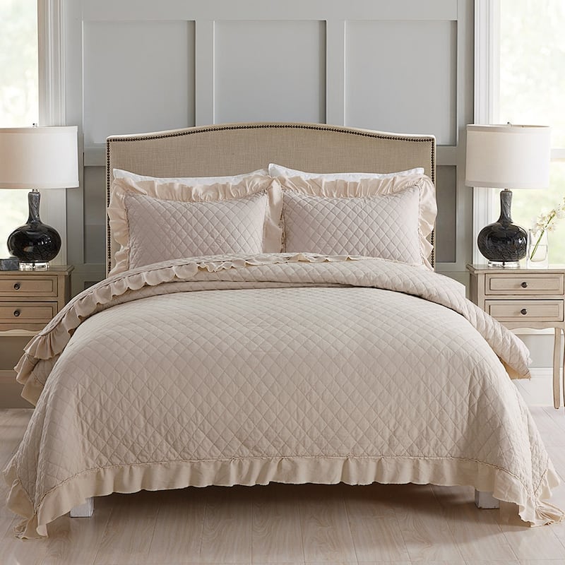 3 Piece Ruffle Quilt Set Lightweight Bedspreads Coverlet - Beige - King