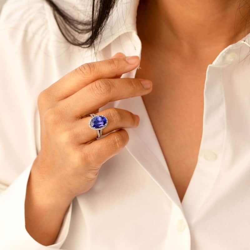 5.64 ct Tanzanite Oval and Diamond Ring in 14k White Gold