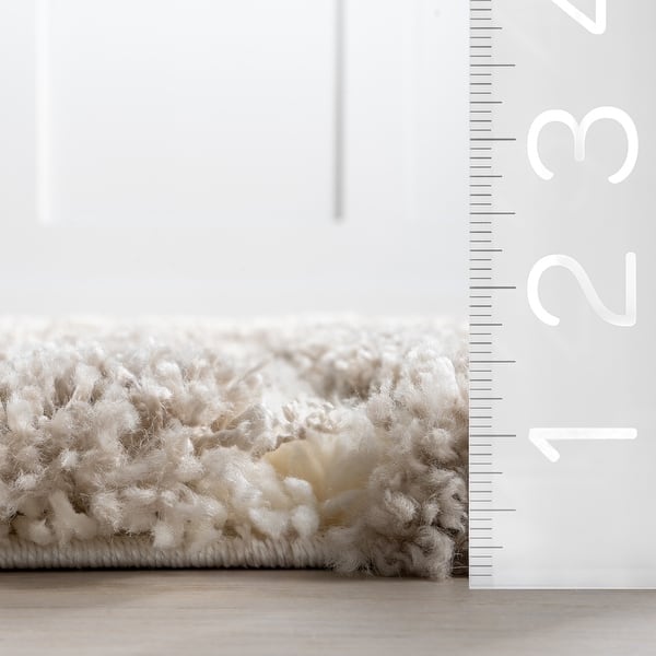 Nuloom Rose Modern Geometric Shag Area Rug