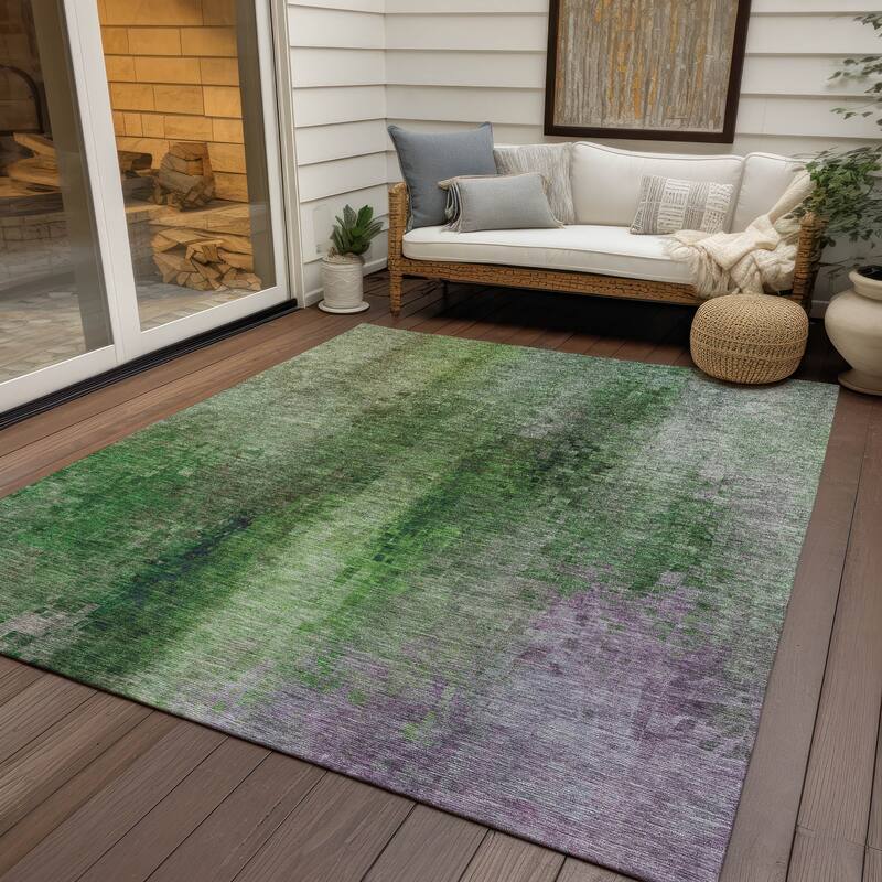 Machine Washable Indoor/ Outdoor Abstract Ombre Chantille Rug