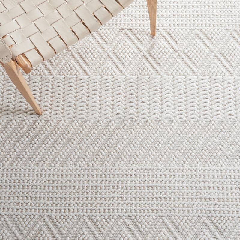 SAFAVIEH Handmade Natura Ollie Wool Rug