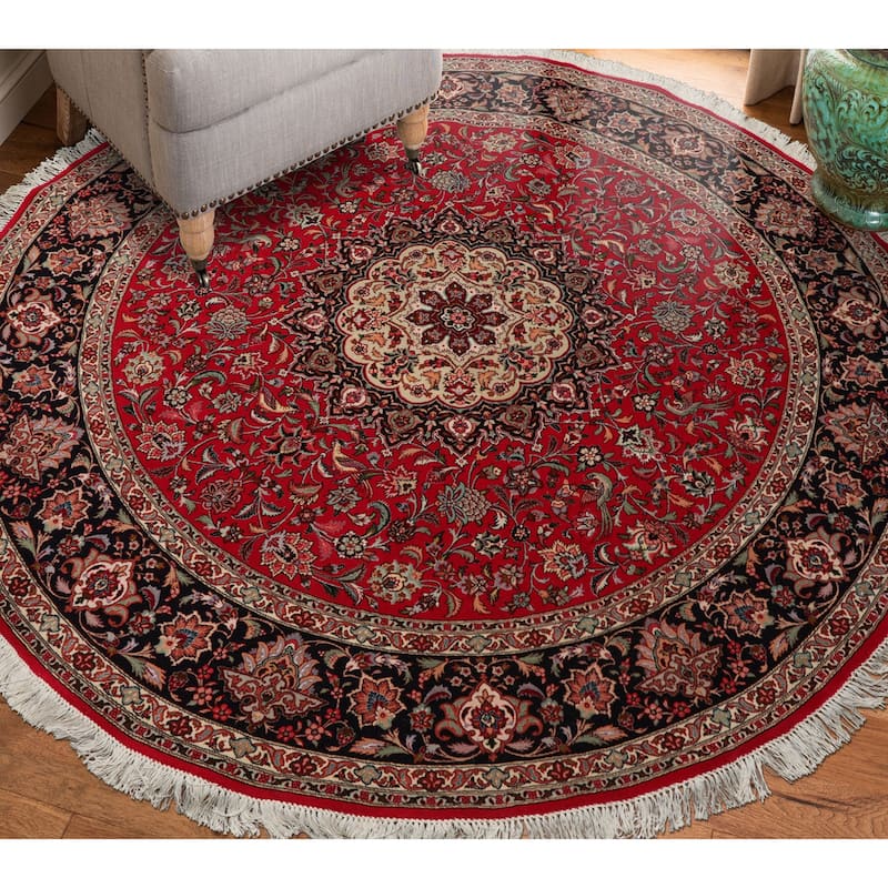 6'4''x6'4'' Hand Knotted Round Wool Red Oriental Area Rug - 6' 4'' x 6' 4''-Round