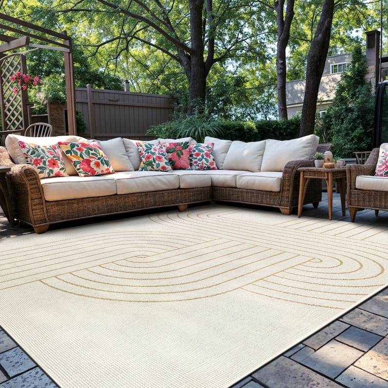 World Rug Gallery Modern Abstract Lines Weather Resistant Reversible Indoor/Outdoor Area Rug - 7' 10" x 10' - Natural