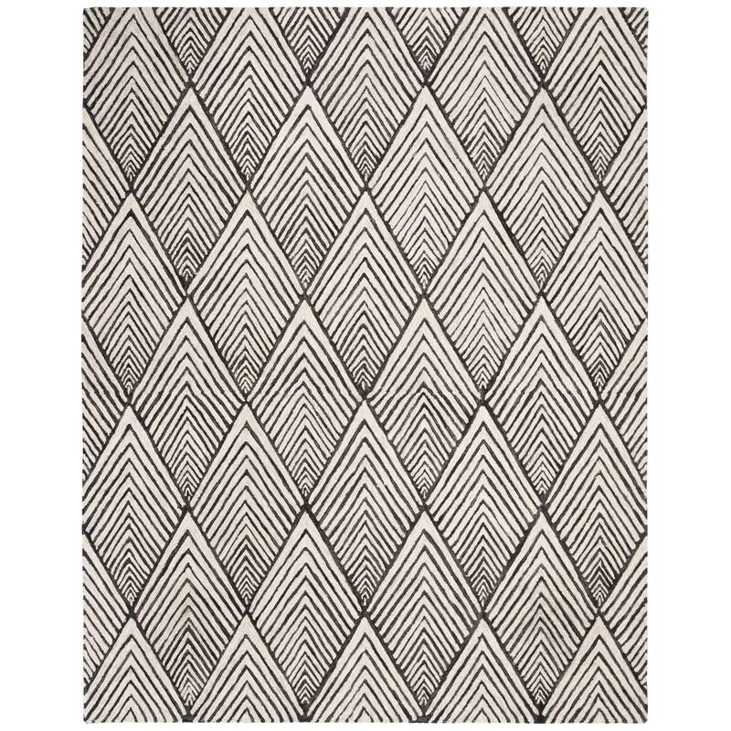 SAFAVIEH Handmade Micro-Loop Hinderike Wool Rug