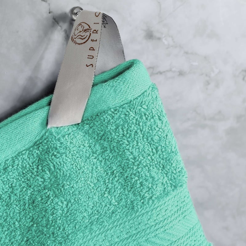 Superior Long Staple Cotton Ultra-Plush Solid 8-Piece Towel Set