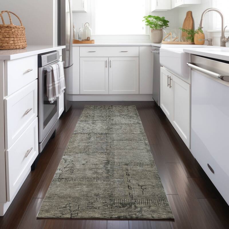 Machine Washable Indoor/ Outdoor Chantille Boho Moroccan Rug - Taupe - 2'3" x 7'6"