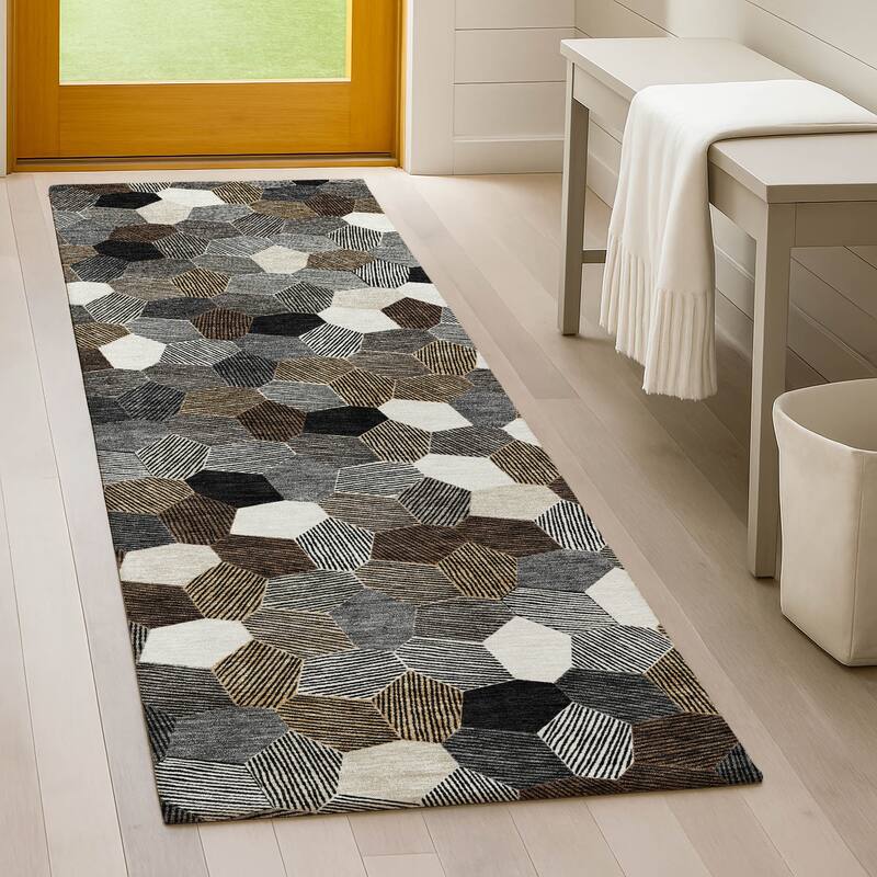 Machine Washable Indoor/ Outdoor Modern Loyd Chantille Rug