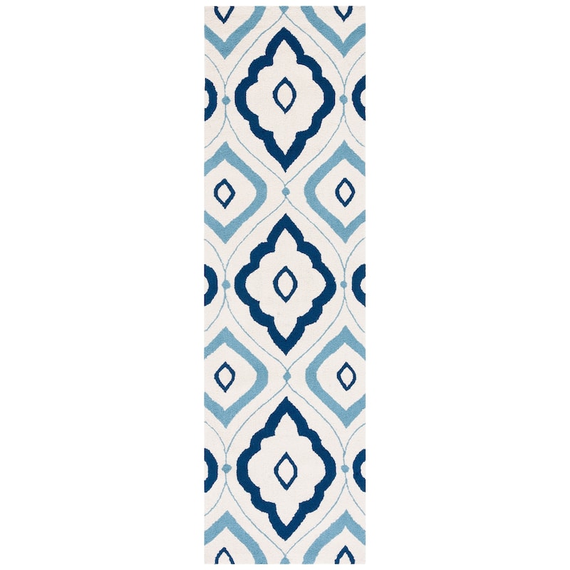 SAFAVIEH Handmade Four Seasons Soumia Floral Rug