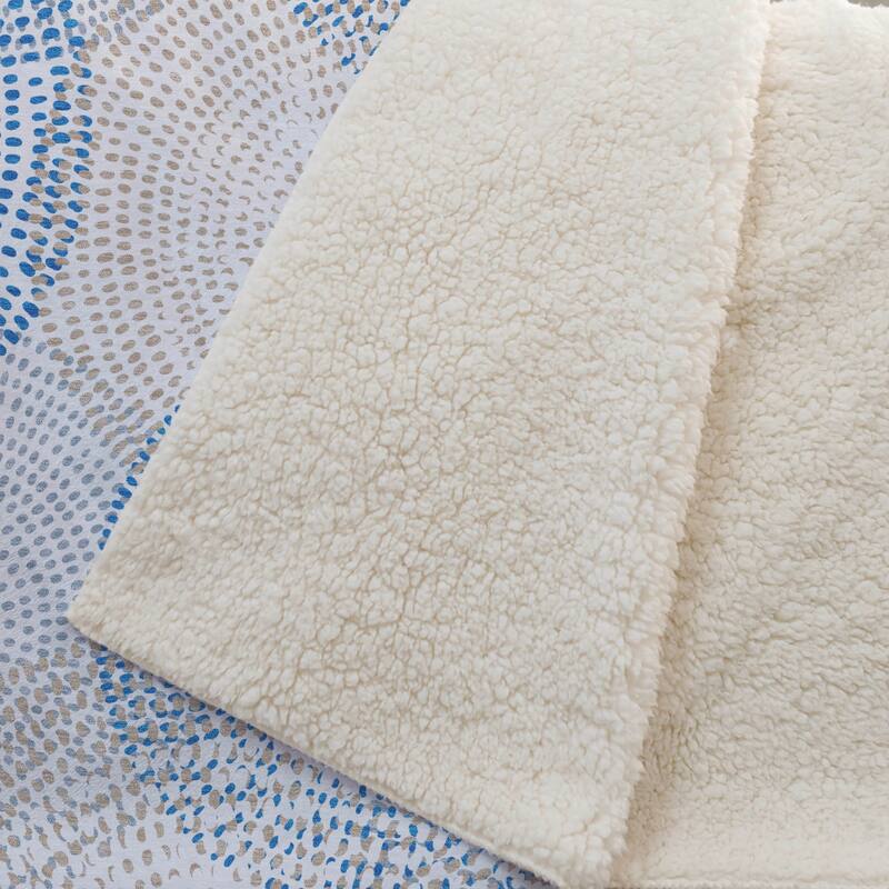 Premium Machine Washable Contemporary Burst Sherpa Throw Blanket
