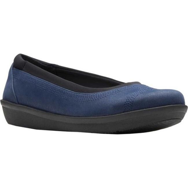 clarks womens navy flat shoes