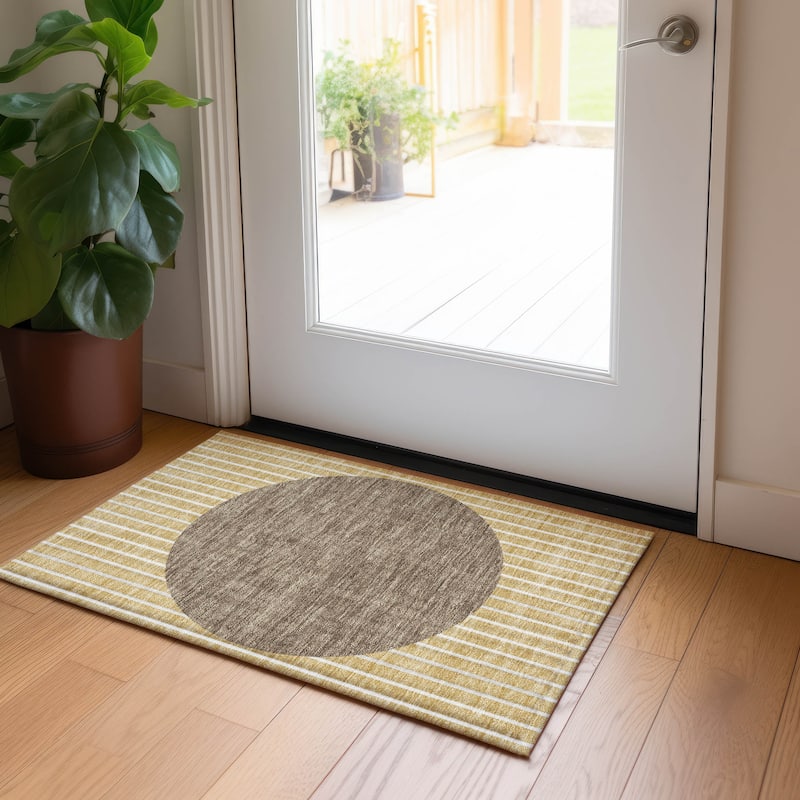 Machine Washable Indoor/ Outdoor Modern Sunrise Chantille Rug - Wheat - 1'8" x 2'6"