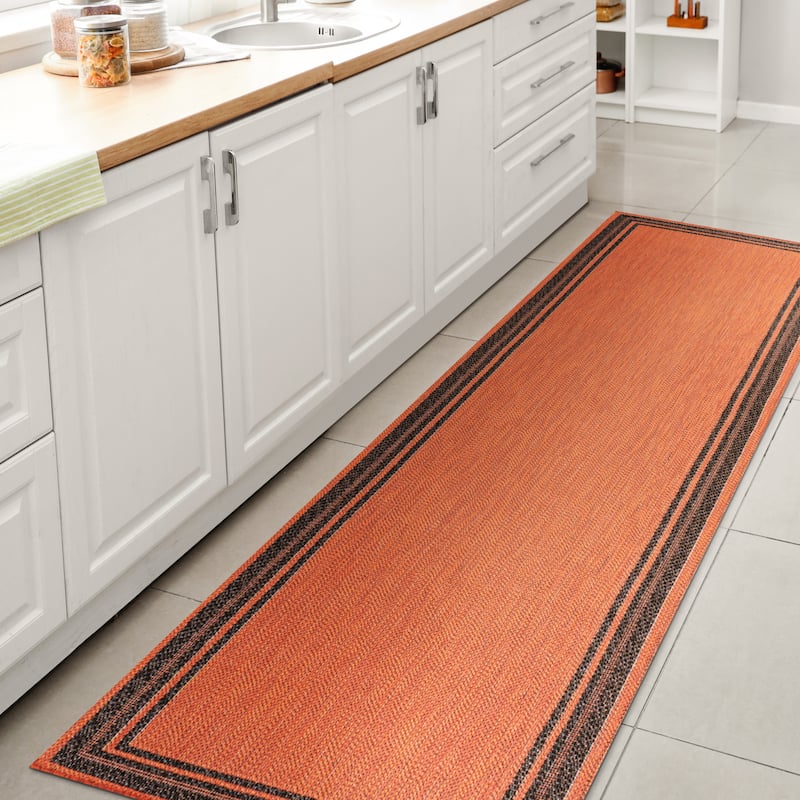 JONATHAN Y Haynes Modern Border Stripe Indoor/Outdoor Area Rug