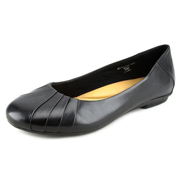 earth women's bellwether flat