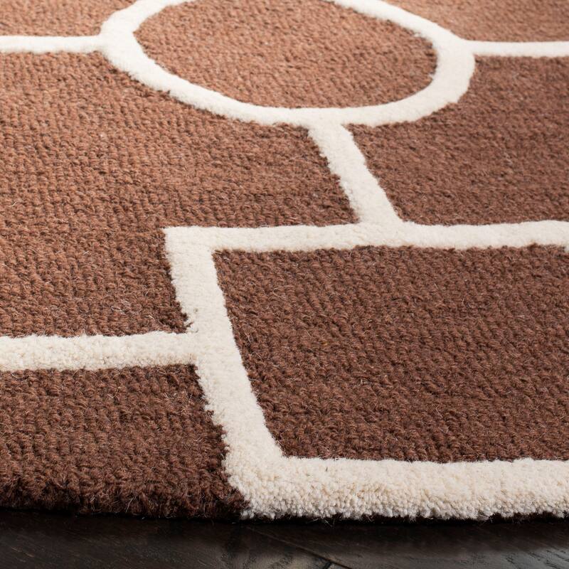 SAFAVIEH Handmade Cambridge Pietrix Modern Moroccan Wool Rug
