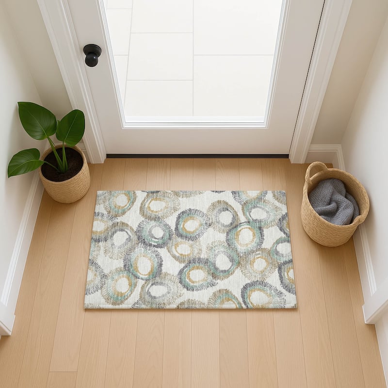 Machine Washable Indoor/ Outdoor Modern Spikey Chantille Rug