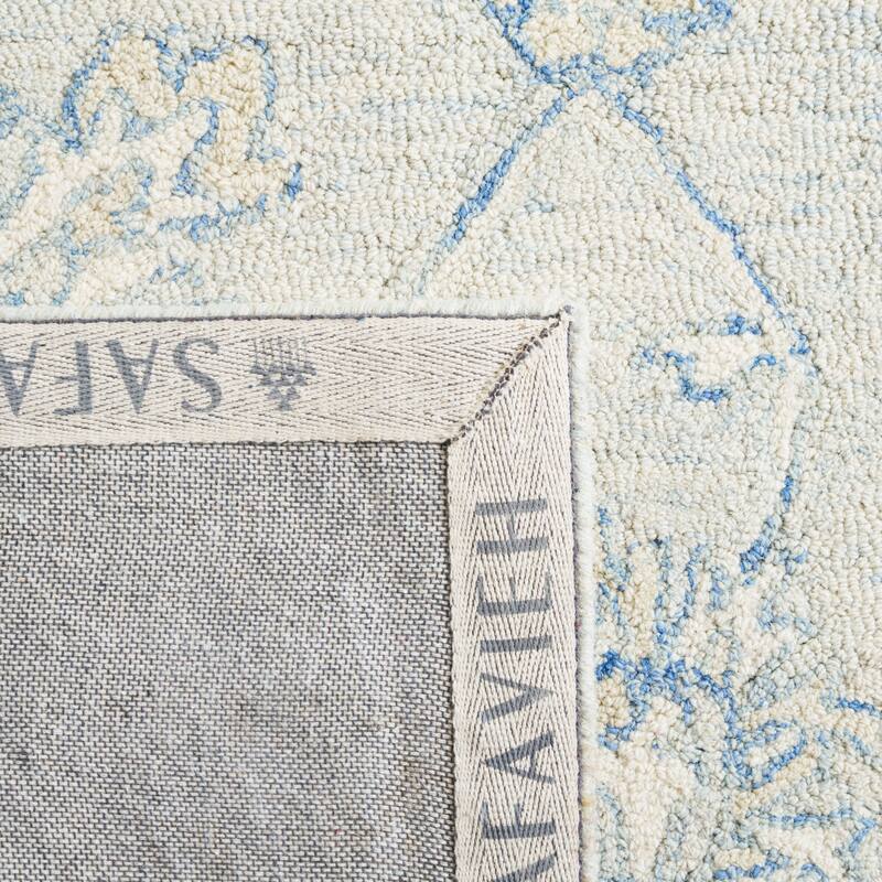 SAFAVIEH, Handmade Micro-Loop Kyrah Modern Wool Rug