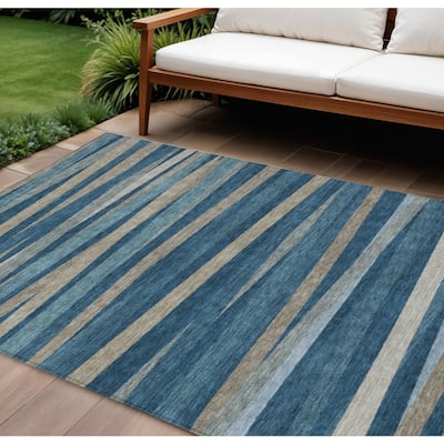 HomeRoots Striped Transitional Rectangle Outdoor Rug
