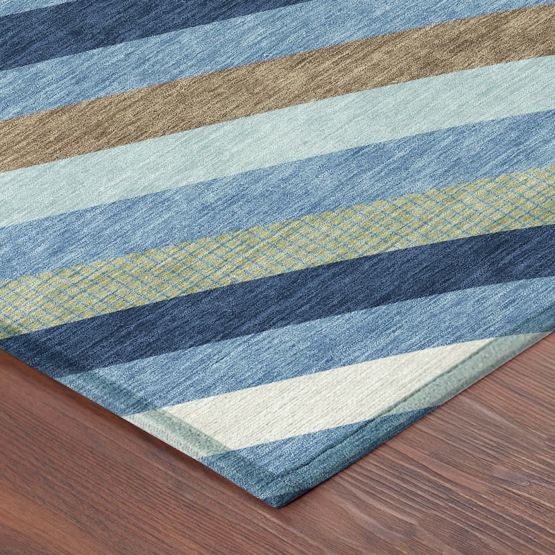 Machine Washable Indoor/ Outdoor Modern Jalen Chantille Rug