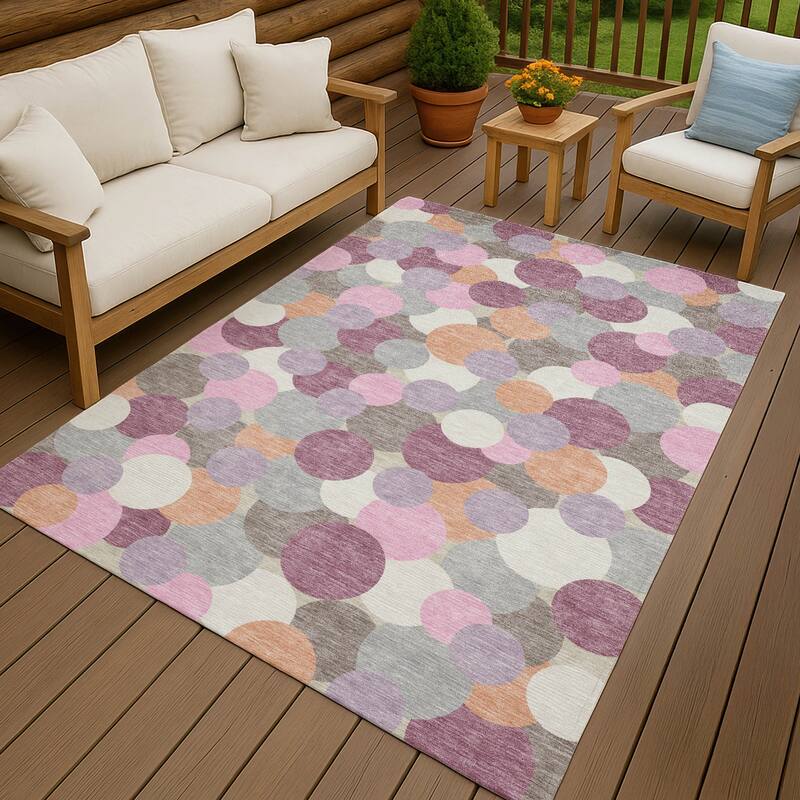 Machine Washable Indoor/ Outdoor Mucho Bubbles Chantille Rug - Blush - 10' x 14'