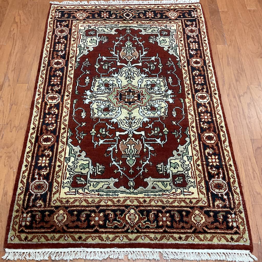HERAT ORIENTAL Handmade Heriz Wool Rug - 4' x 6'