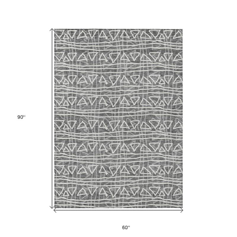 HomeRoots Geometric Transitional Rectangle Outdoor Rug