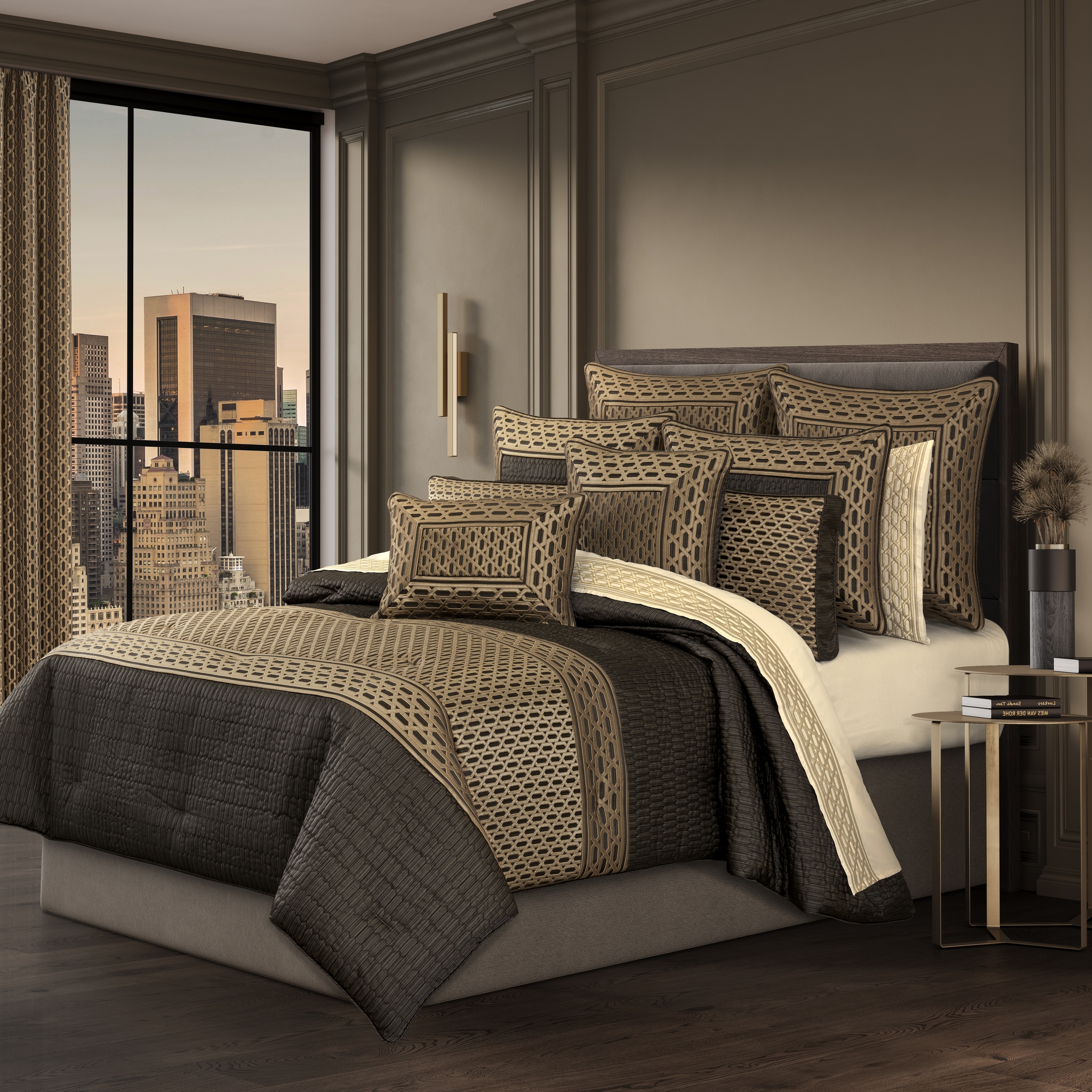 J. Queen New York Metropolitan Bronze Comforter Set