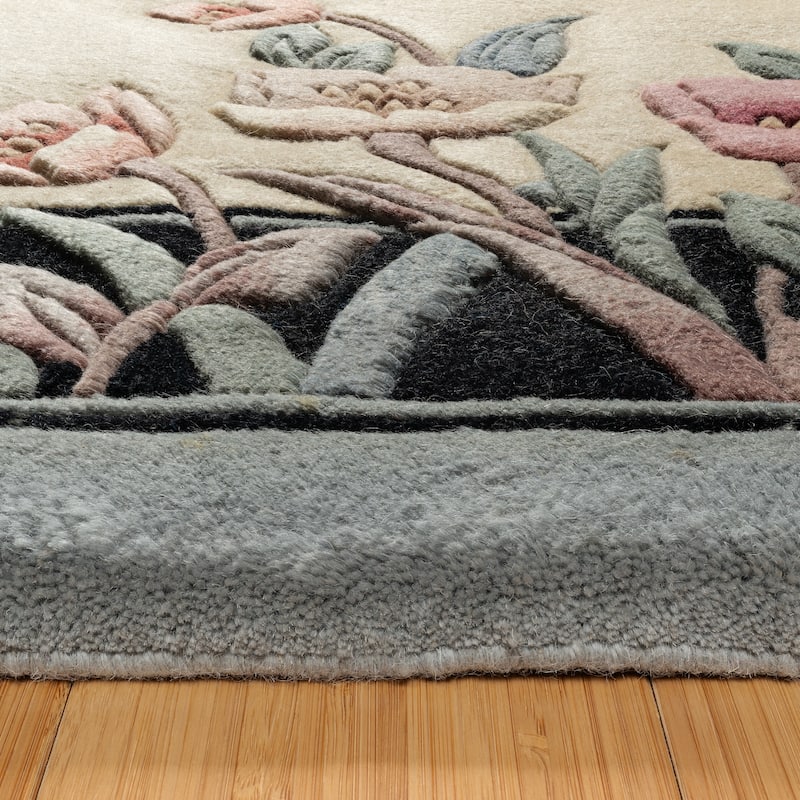 Gertmenian Oriental Estate Traditional Oriental Floral Border Metallion Hand Knot Wool Area Rug Collection