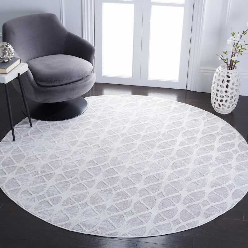 SAFAVIEH Amelia Tanasa Geometric Distressed Rug - 6'7" Round - Grey/Ivory