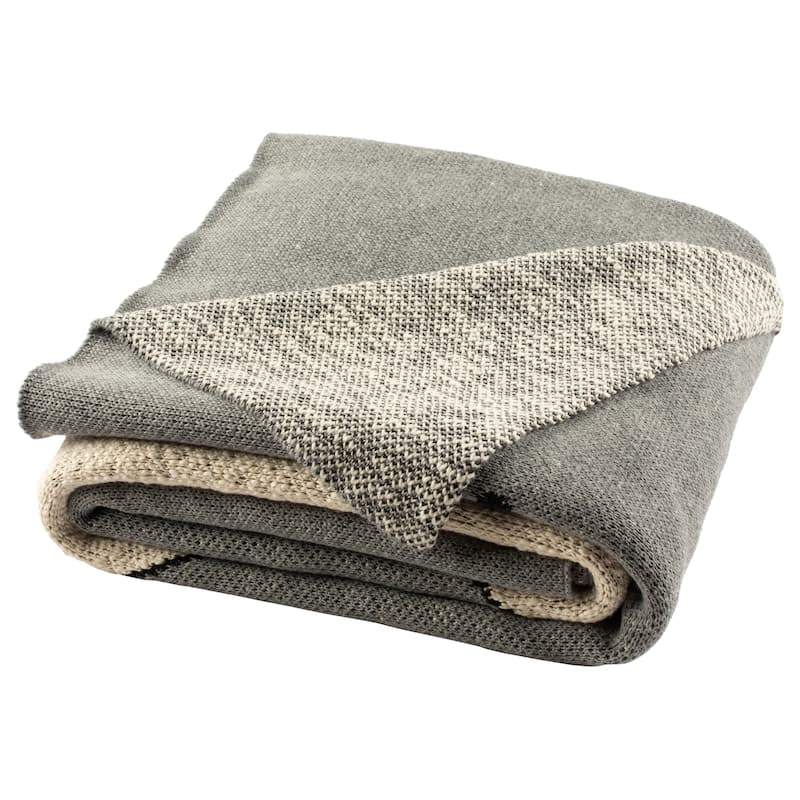 SAFAVIEH Baby Collection Ella Throw - Grey - 32" x 40"