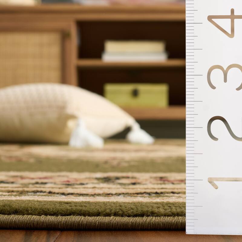 SAFAVIEH, Lyndhurst Utako Traditional European Oriental Rug