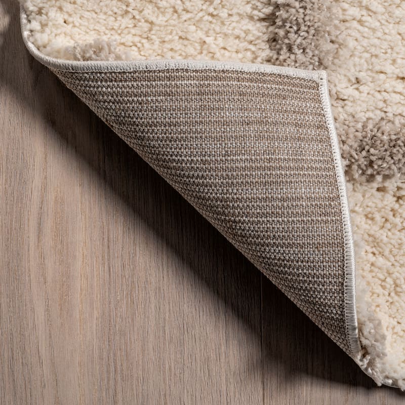 Nuloom Christabel Checkered High-Low Shag Area Rug