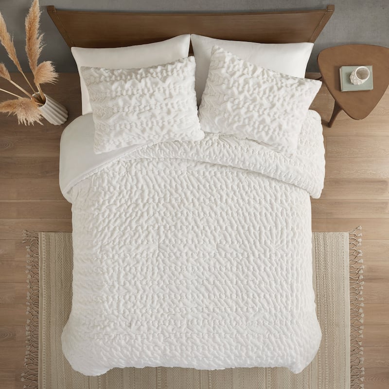 Madison Park Dakota Ruched Fur Down Alternative Comforter Set