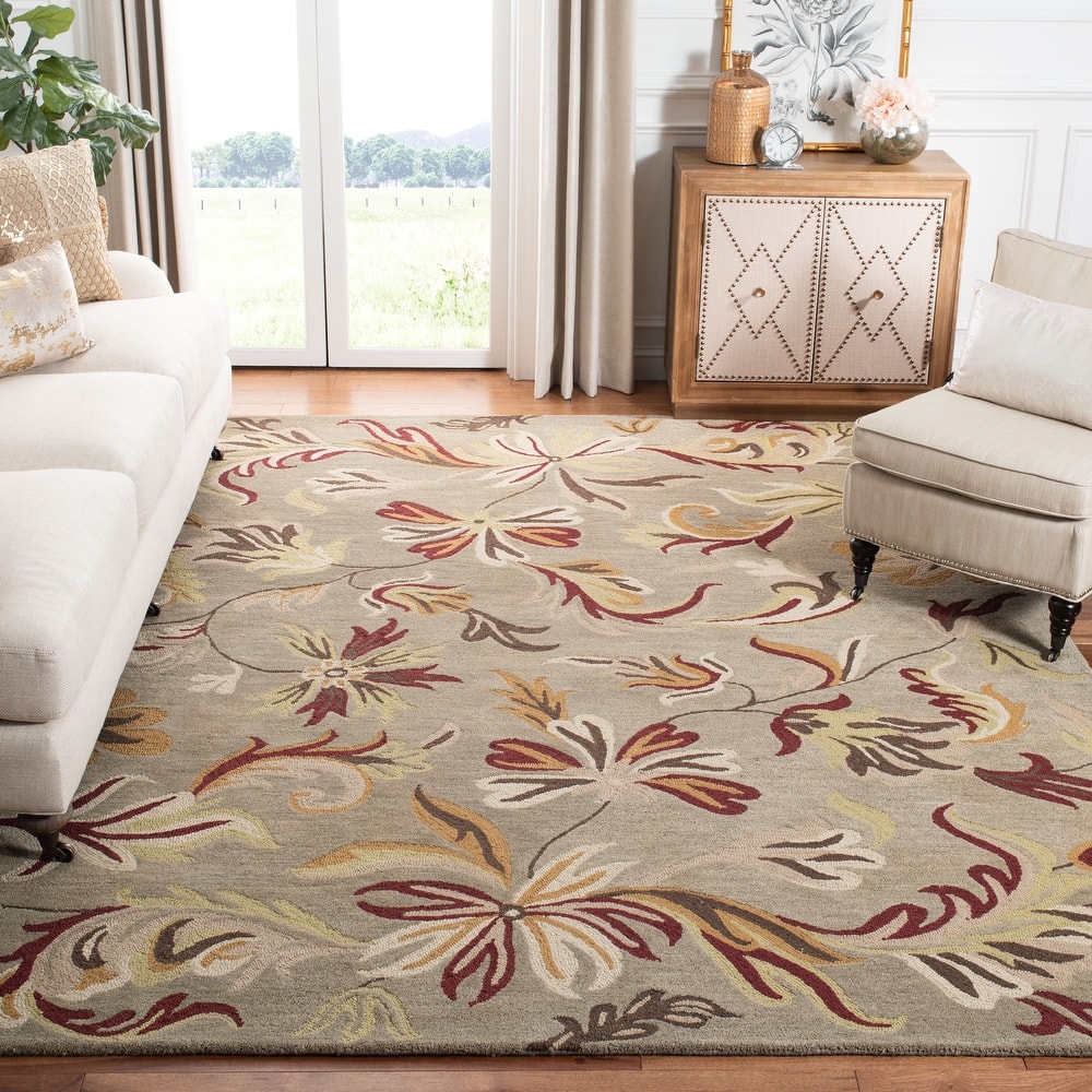 SAFAVIEH Handmade Jardin Delfa Country Floral Wool Rug