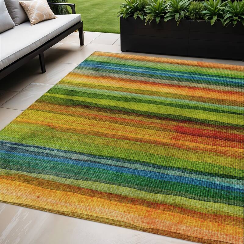 HomeRoots Striped Transitional Rectangle Outdoor Rug - 5' X 8'