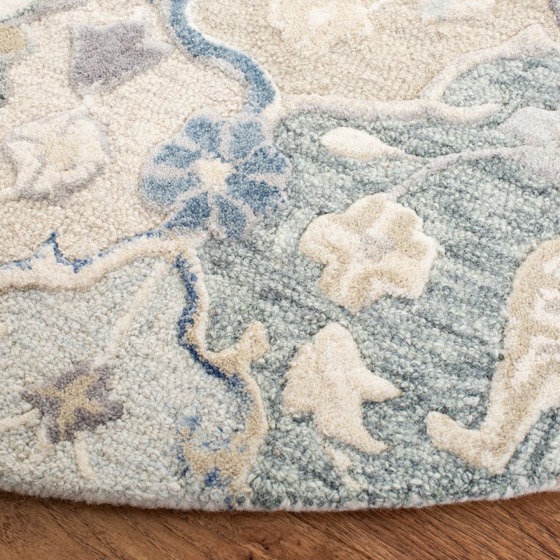 SAFAVIEH Handmade Glamour Noella Floral Wool Rug