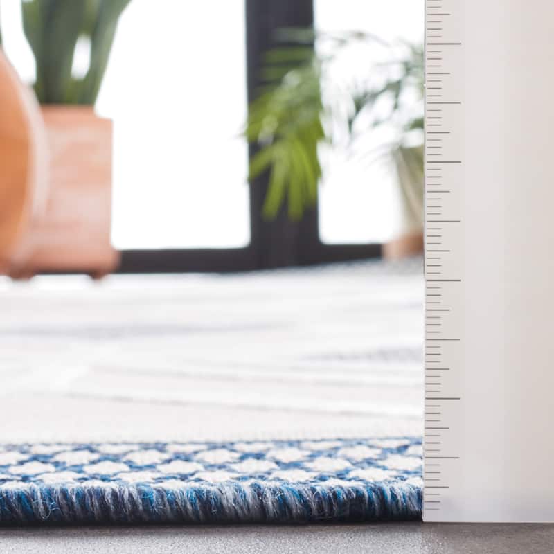 SAFAVIEH Cabana Margith Trellis Waterproof Patio Backyard Rug