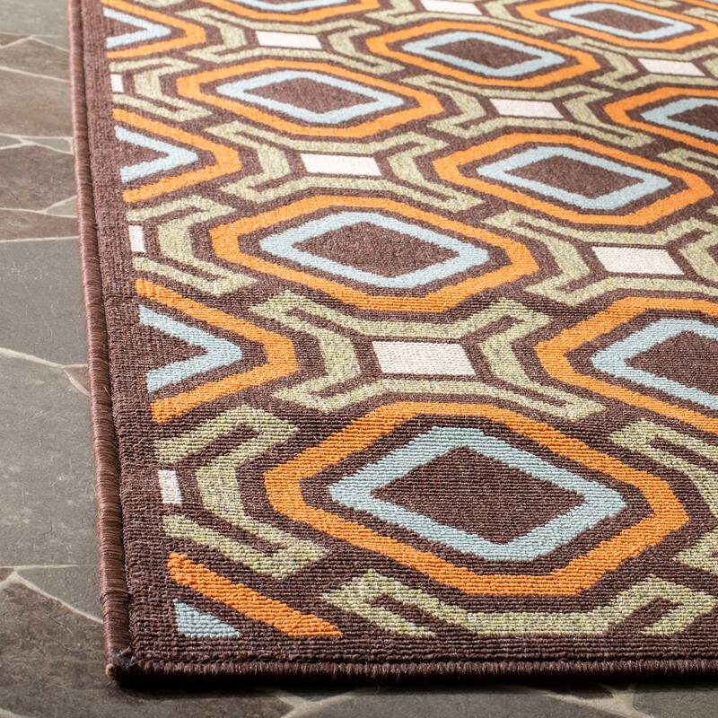 SAFAVIEH Veranda Marjetka Indoor/ Outdoor Waterproof Patio Backyard Rug