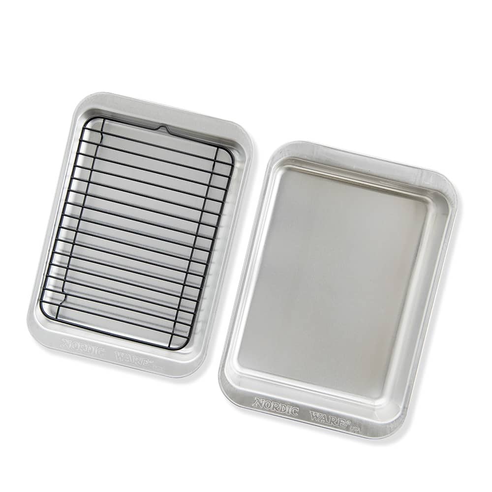 Nordic Ware Compact Ovenware 3 pc - Silver