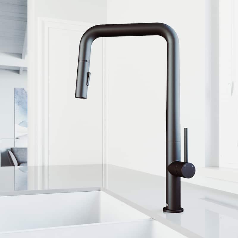 VIGO Parsons 18" H Single Handle Pull-Down Sprayer Kitchen Faucet