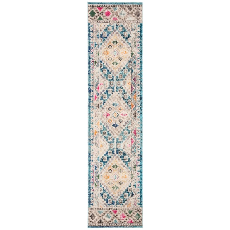 SAFAVIEH, Madison Hortensia Boho Diamond Distressed Rug