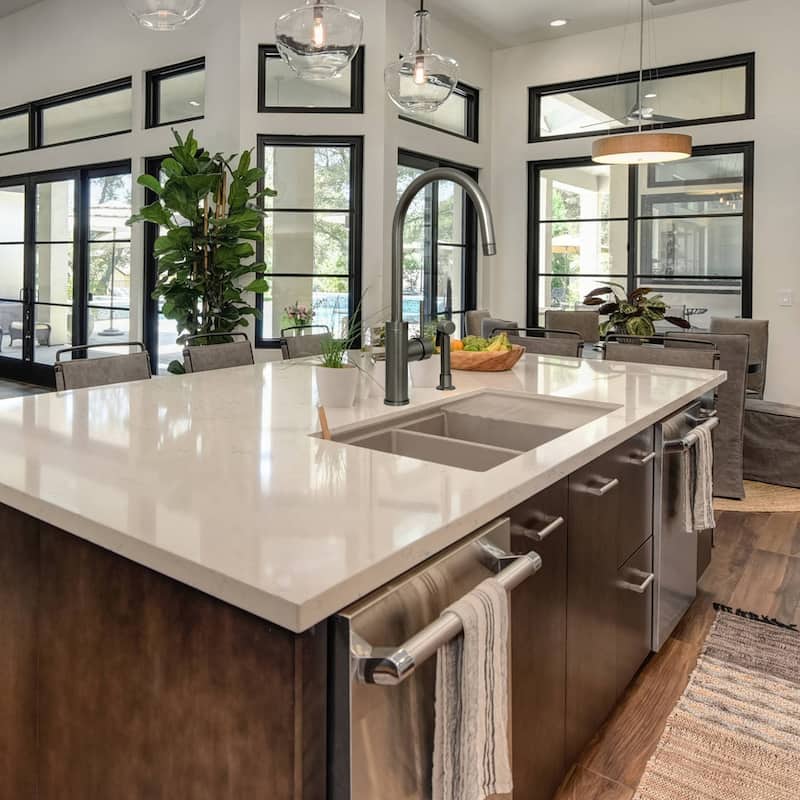 One-Handle Widespread Kitchen Faucet with Side Spray