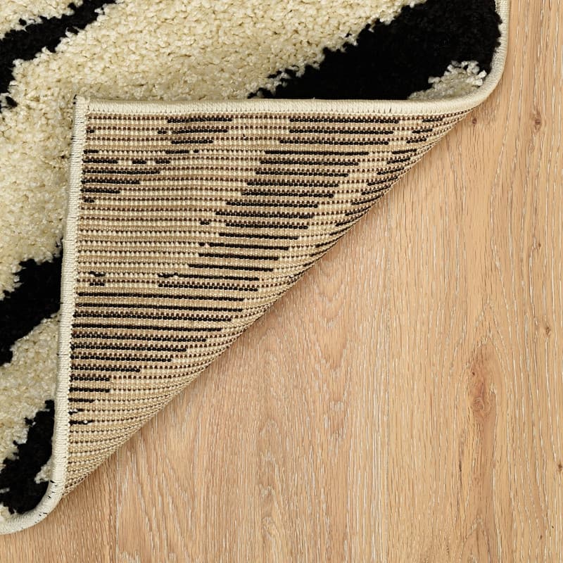 Linon Moroccan Sahara Distressed Rug