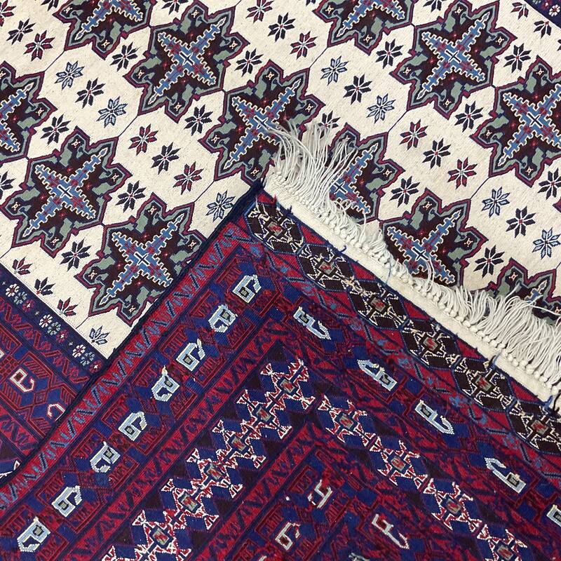 HERAT ORIENTAL Handmade Soumak Wool Rug - 4'2" x 6'1"