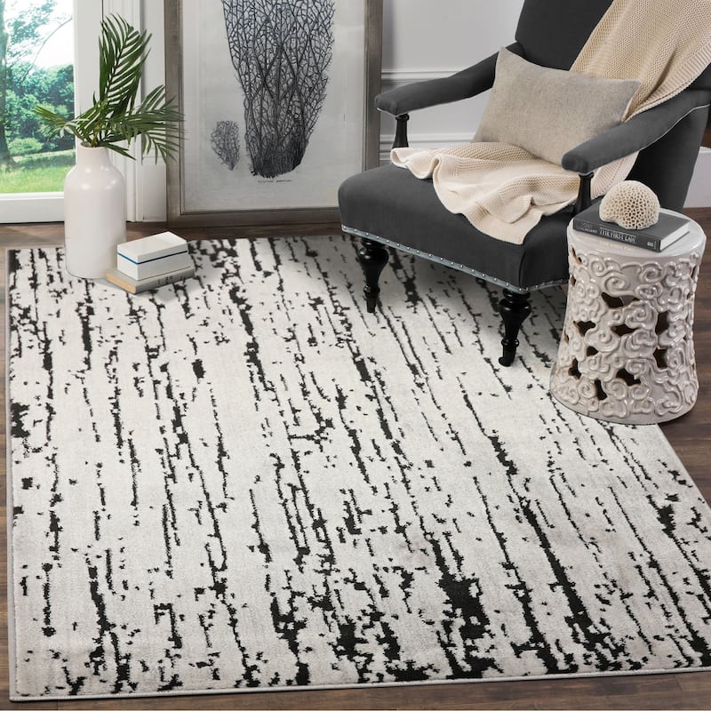 Gray Polypropylene Lisette Modern Oriental Area Rug