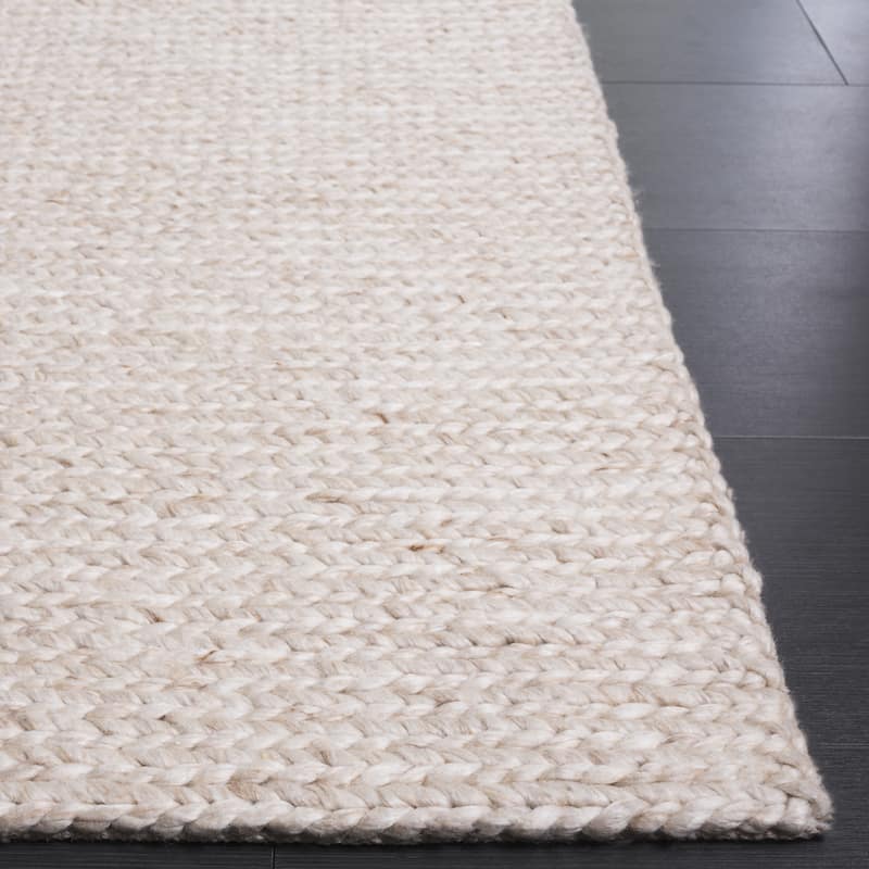 SAFAVIEH Handmade Natura Chisako Transitional Wool Rug