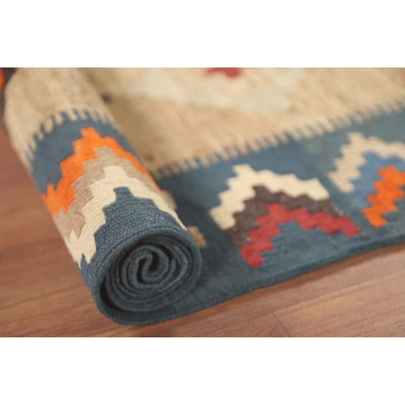 Geometric Kilim Shiraz Persian Accent Rug Hand-Woven Wool Carpet - 3'3" x 4'11"