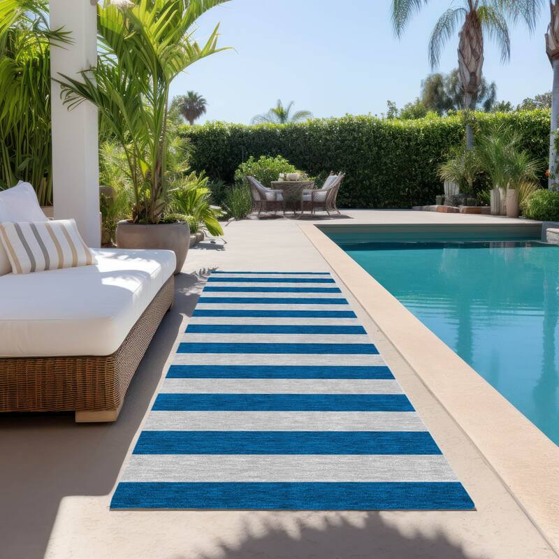 Machine Washable Indoor/ Outdoor Cabana Stripe Chantille Rug - Blue - 2'3" x 7'6"