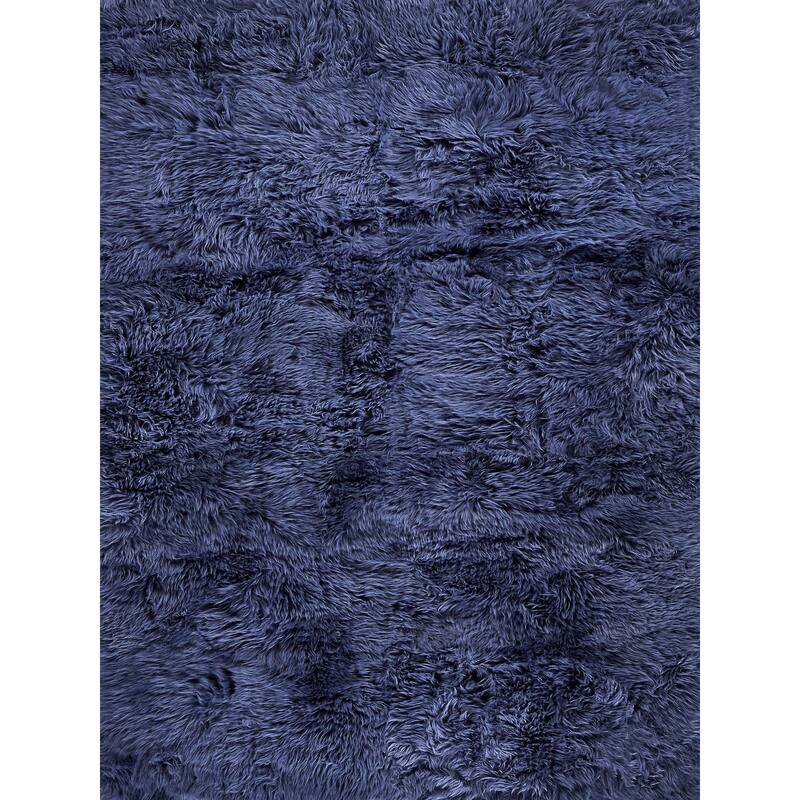 EXQUISITE RUGS Sheepskin Hand-stitched Indigo Area Rug.