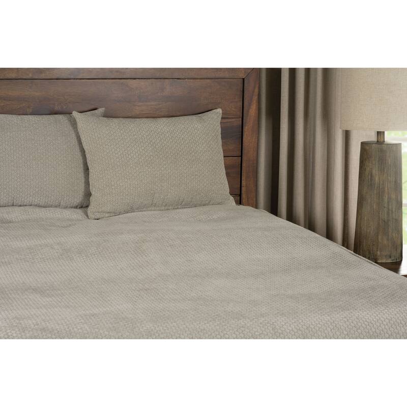 Dragon Matelassé Duvet Cover and Insert Set