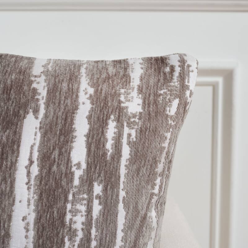 SAFAVIEH Tsunemi Modern Stripe Accent Throw Pillow